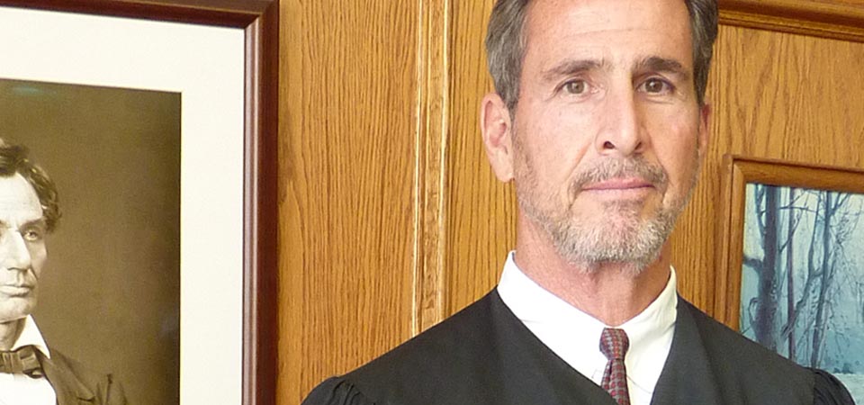 judges-960x450
